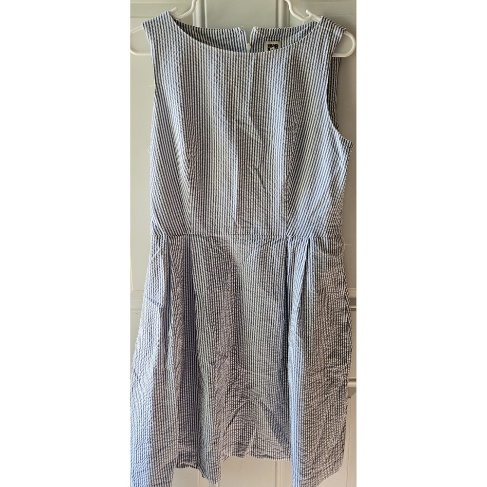 Anne Klein Womens Size 10 Blue White Seersucker Striped Sleeveless Dress Belted